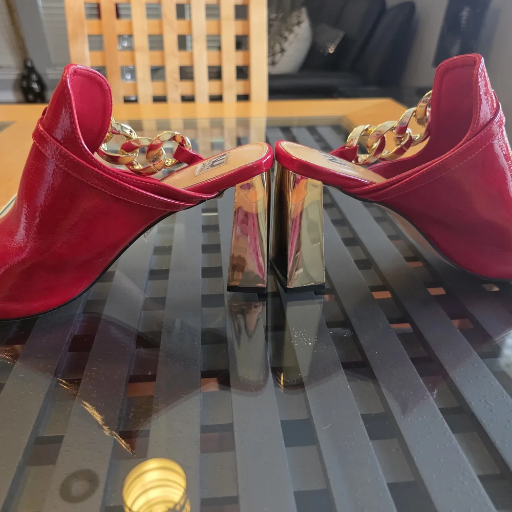 Ninety Union Elegant Red Women's Shoes Worn Once - Picture 2 of 5